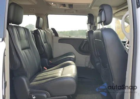 2016 Chrysler Town & Country Touring L from USA, damaged, VIN 2C4RC1CG7GR208728